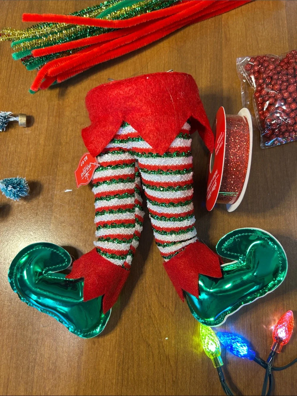 Festive Christmas craft decor- Red & Green